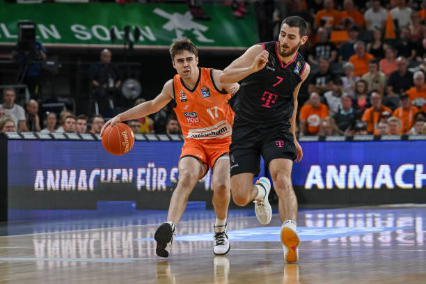 通过按摩 通过按摩